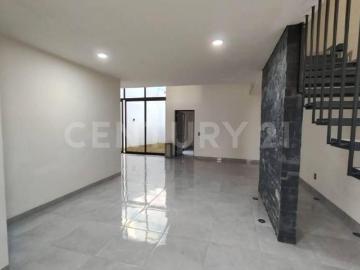 Casa en Venta en Fracc. PUESTA DEL SOL al Surponiente de Aguascalientes