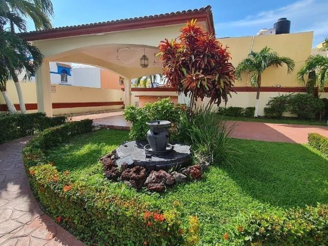 CASA EN VENTA EN FRACC. PRIVADO ZONA KM4.5