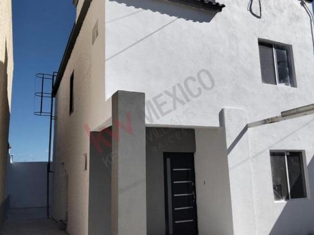 CASA EN VENTA EN FRACC. QUINTA VERSALLES