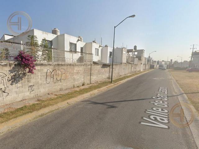 Casa en Venta en Fracc. Real Del Valle a 8 min de Multiplaza del Valle, Tlajomulco de Z?iga, Jal