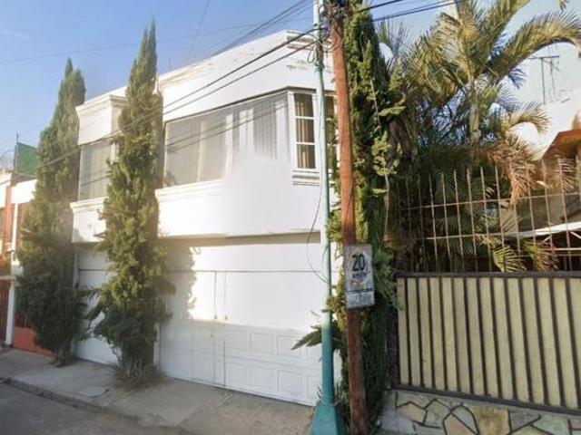Casa en venta en FRACC. REFORMA IZTACCIHUATL SUR