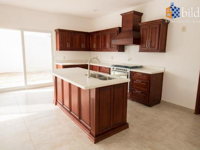 Casa en Venta en Fracc. Residencial Villa Dorada Durango