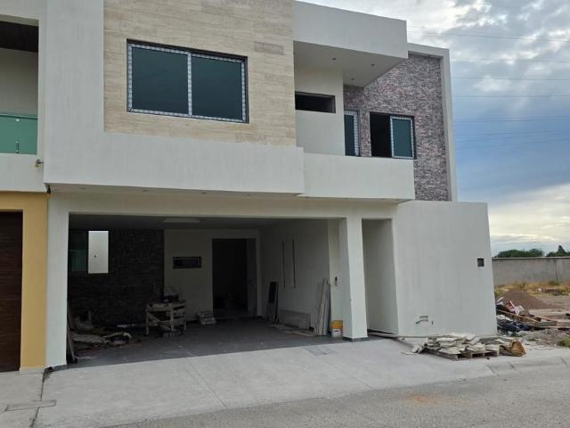 Casa en Venta en Fracc. Scorpio 5 1 Durango