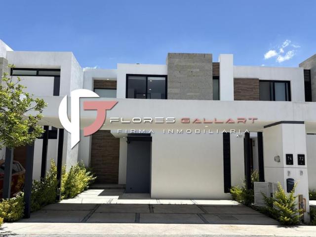 Casa en Venta en Fracc. Trento al Norte de la Ciudad de Aguascalientes