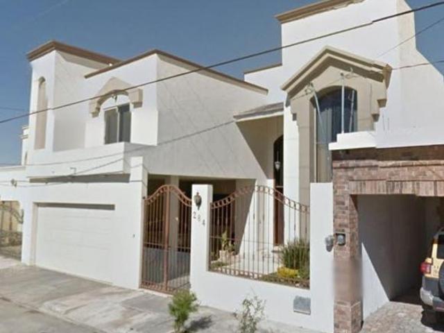Casa en venta en Fracc Valle Real Saltillo Coahuila