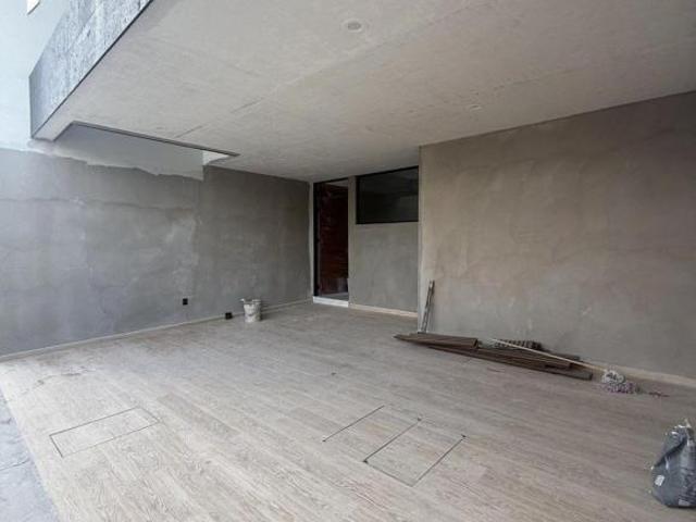 Casa en Venta en Fracc. Vilanova al Sur de la Ciudad P