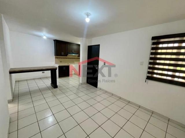 CASA EN VENTA EN FRACC. VIRREYES