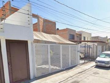 CASA EN VENTA EN FRACCIONAMIENTO VISTA DEL SOL III MUNICIPIO AGUASCALIENTES, AGUASCALIENTES