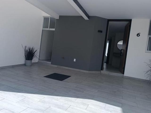 CASA EN VENTA EN FRACCIONAMIENTO ZONA RESIDENCIAL DE CUAUTLANCINGO