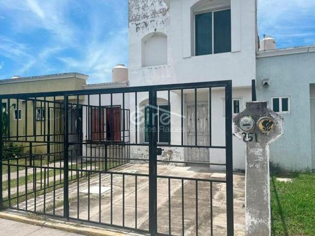Casa en Venta en Fraccionamiento Acacias, Tala, Jalisco. — 3 rec · 85.00 m²