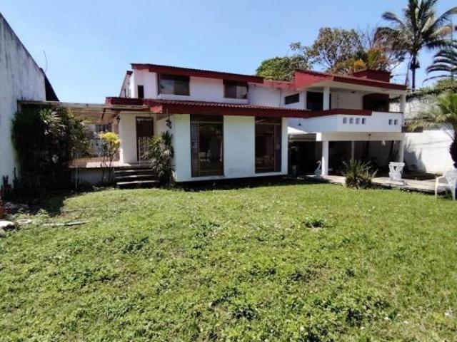 CASA EN VENTA EN FRACCIONAMIENTO ALAMEDA EN CORDOBA, VERACRUZ