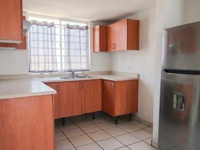 Casa en venta en Fraccionamiento Altus Bosques Dentro de Coto