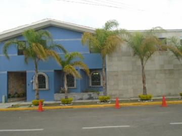 Casa en Venta en Fraccionamiento Barrio de Arboledas, Estado de Puebla