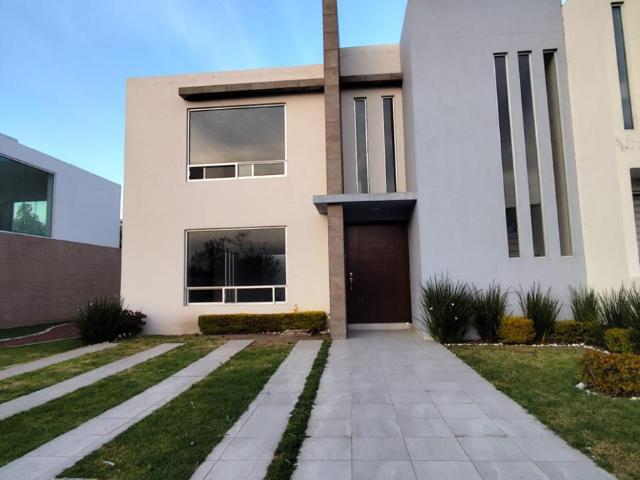 Casa en Venta en Fraccionamiento Bicentenario, Tulancingo, Hidalgo con 3 Recámaras