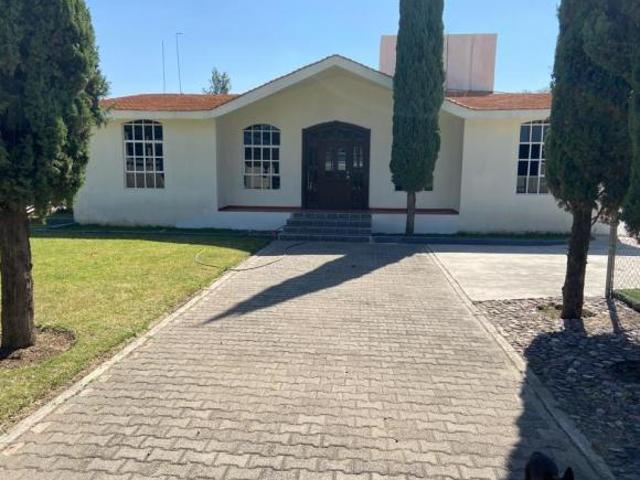 CASA EN VENTA EN FRACCIONAMIENTO BRISAS DEL CAMPO 1