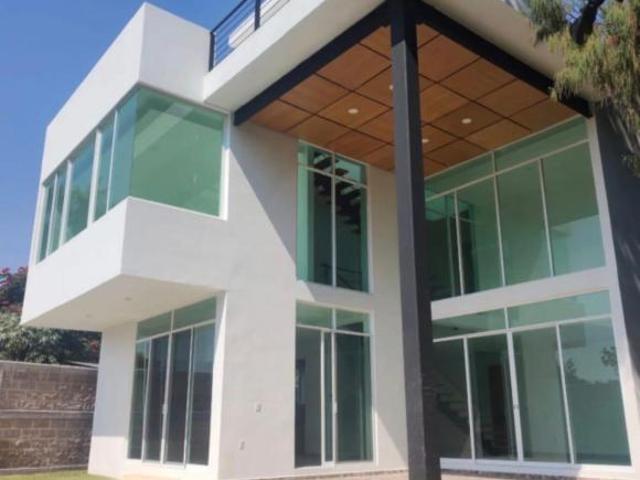 Casa en Venta en Fraccionamiento Burgos de Cuernavaca, Morelos