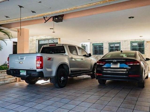 Casa en venta en Fraccionamiento Campestre 6 RECAMARAS