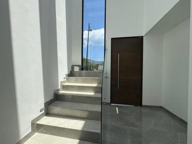 Casa en venta en Fraccionamiento Campestre Santiago, Santiago, Nuevo Leon, recamara en planta baja