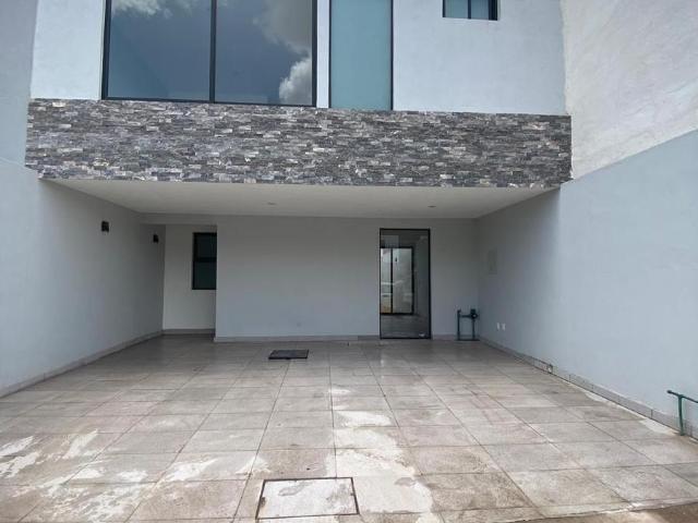 Casa en Venta en Fraccionamiento Cennet, San Luis Potos?