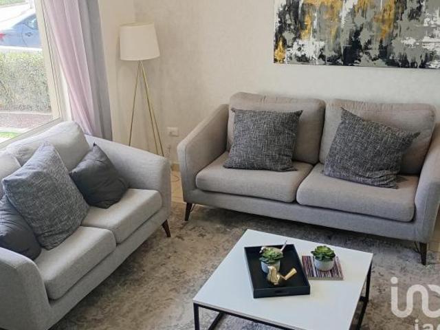 Casa en venta en fraccionamiento cerrado al poniente de Saltillo, en Colonia Villas Castellanas