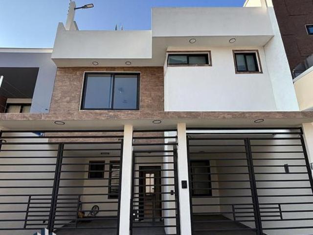 Casa en Venta en Fraccionamiento Cerrado – Zona Ánimas, Xalapa