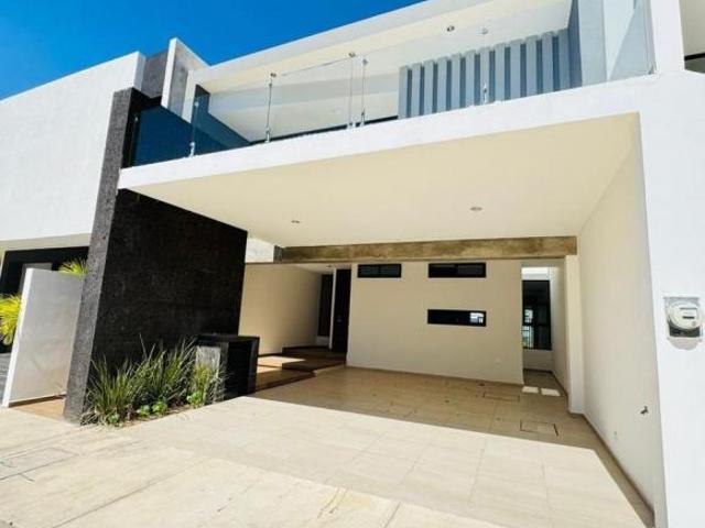 Casa en Venta en Fraccionamiento Cerritos Resort Mazatlan