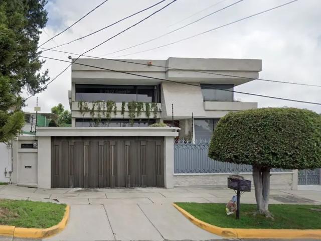 CASA EN VENTA EN FRACCIONAMIENTO CIUDAD SATÉLITE C.P. 53100, NAUCALPAN DE JUAREZ, ESTADO DE MEXICO
