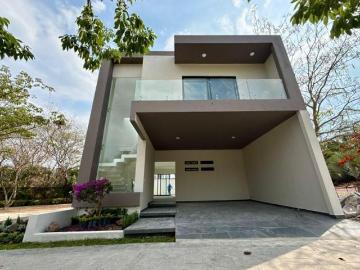 casa en venta en fraccionamiento con vigilancia 24/7 Jiutepec Morelos
