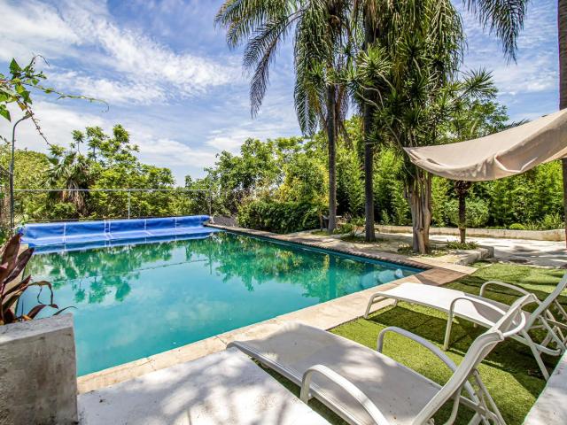 Casa En Venta En Fraccionamiento Club De Golf San Gaspar Jiutepec Morelos