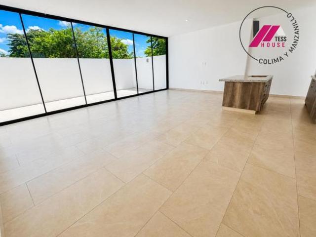 Casa En Venta En Fraccionamiento Diamante, Manzanillo, Col