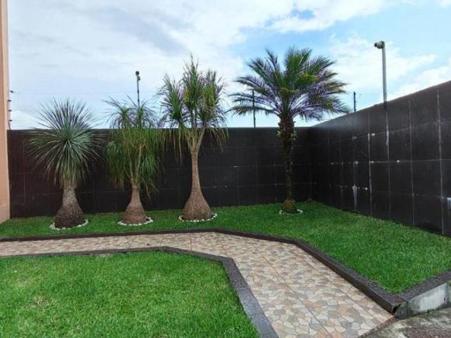 CASA EN VENTA EN FRACCIONAMIENTO EN AGUA FRIA A 15 MINS DEL CENTRO DE CORDOBA