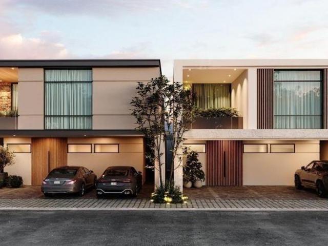 CASA EN VENTA EN FRACCIONAMIENTO EN SANTIAGO