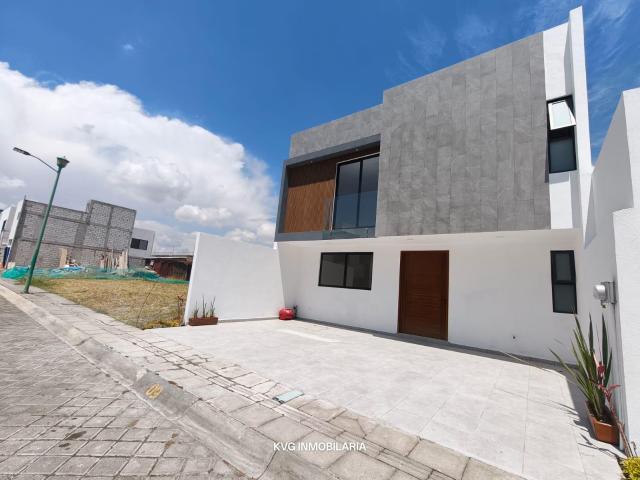 Casa en venta, en Fraccionamiento Entre Alamedas Atlixco, Puebla