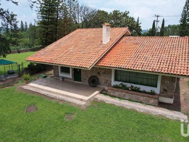 Casa en Venta en Fraccionamiento Hacienda la Herradura, Zapopan Jalisco
