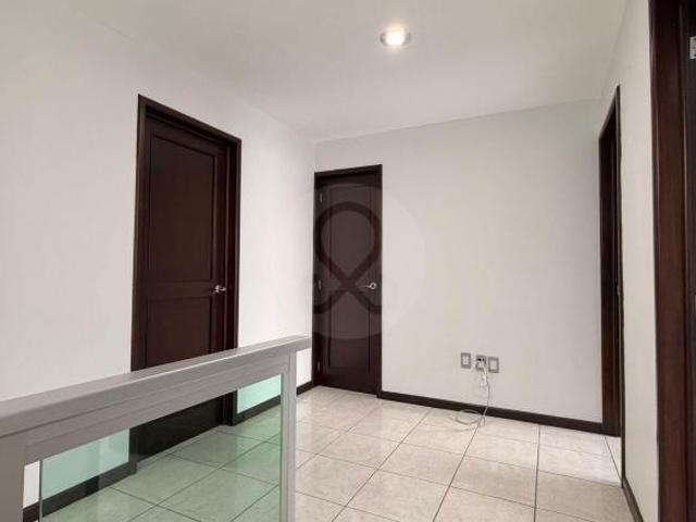 Casa en venta en Fraccionamiento Jardín Real