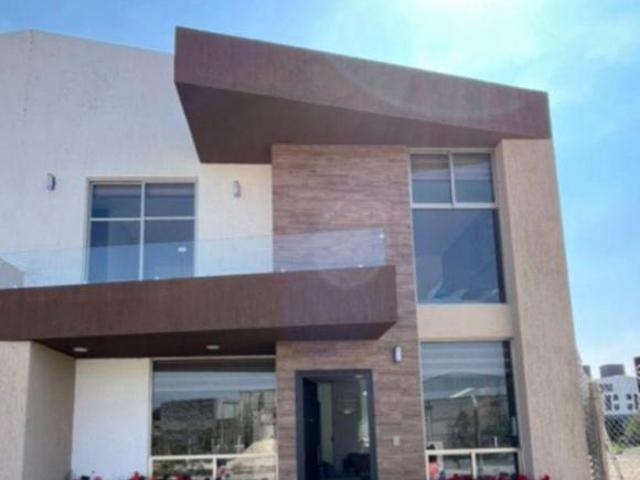CASA EN VENTA EN FRACCIONAMIENTO LAS MARGARITAS, PACHUCA HGO