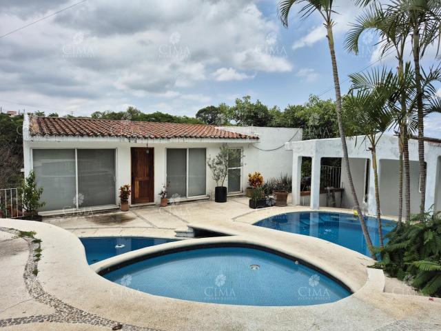 Casa En Venta En Fraccionamiento Lomas Tetela V406