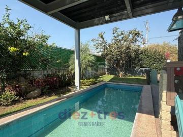 CASA EN VENTA EN FRACCIONAMIENTO LOMAS DE COCOYOC, MORELOS