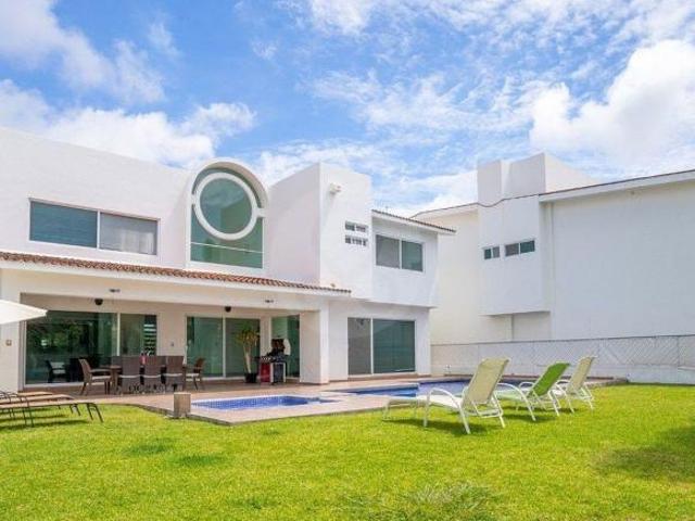 Casa en venta en Fraccionamiento Lomas de Cocoyoc