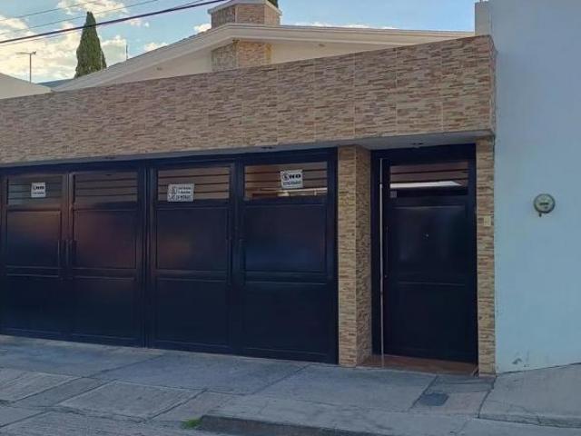 Casa en Venta en Fraccionamiento Los Bosques