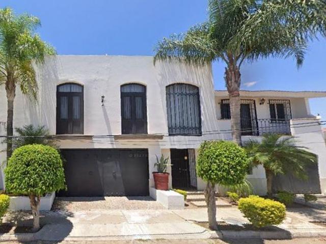 Casa en venta en Fraccionamiento Los Granados, Acatlán de Juárez, Jalisco