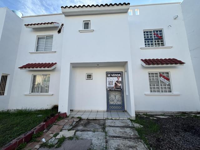 Casa en venta en Fraccionamiento Los Mangos