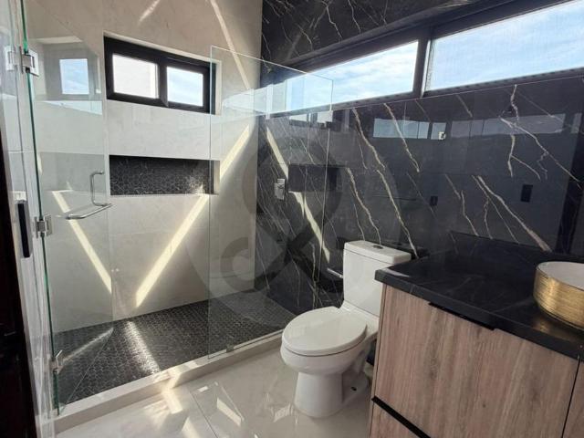 Casa en venta en Fraccionamiento Marina Mazatl?n 4 Rec?maras