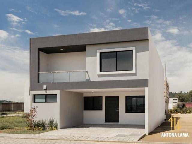 Casa en venta en fraccionamiento Monterreal, Cholula, Puebla