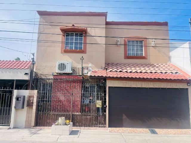 CASA EN VENTA EN FRACCIONAMIENTO NUEVO MEXICALI