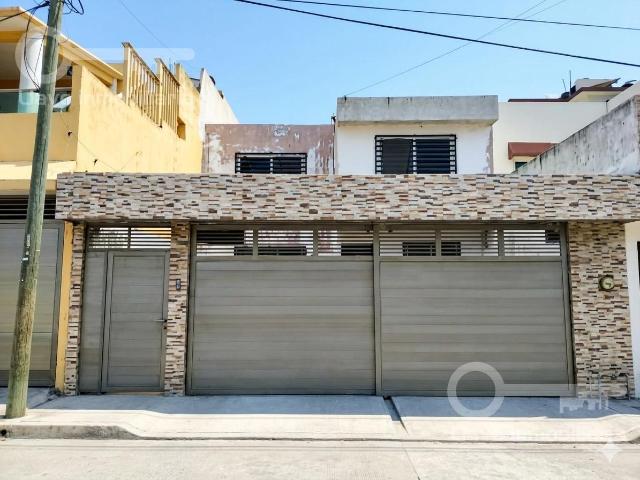 Casa en Venta en Fraccionamiento Para?so Coatzacoalcos
