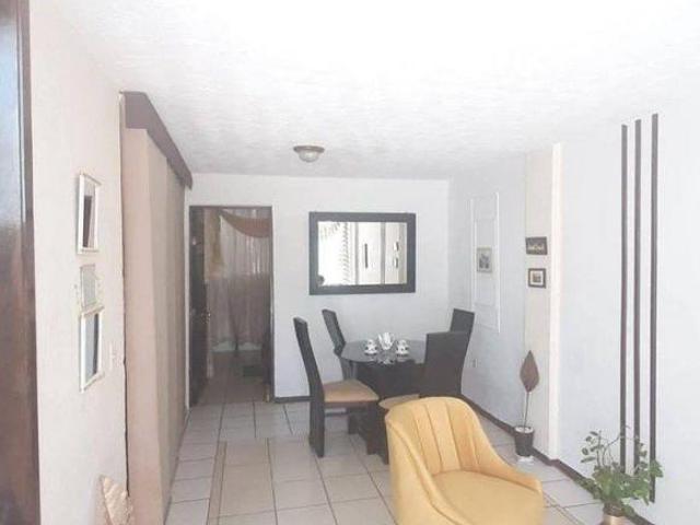 Casa en venta en Fraccionamiento Parque Real, Zapopan