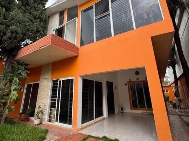 Casa en VENTA en Fraccionamiento Privado Boulevares