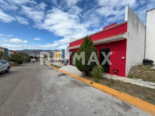 Casa en Venta en Fraccionamiento Privado con vigilancia