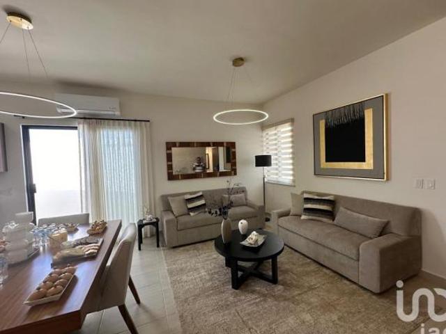 CASA EN VENTA EN FRACCIONAMIENTO PRIVADO